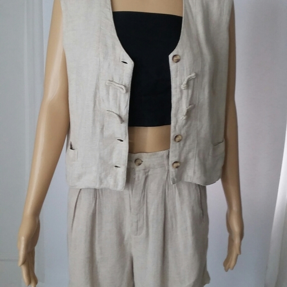 New York style two piece short set - Picture 2 of 4